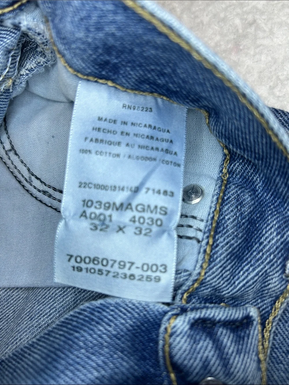 Mens Magellan Classic Jeans